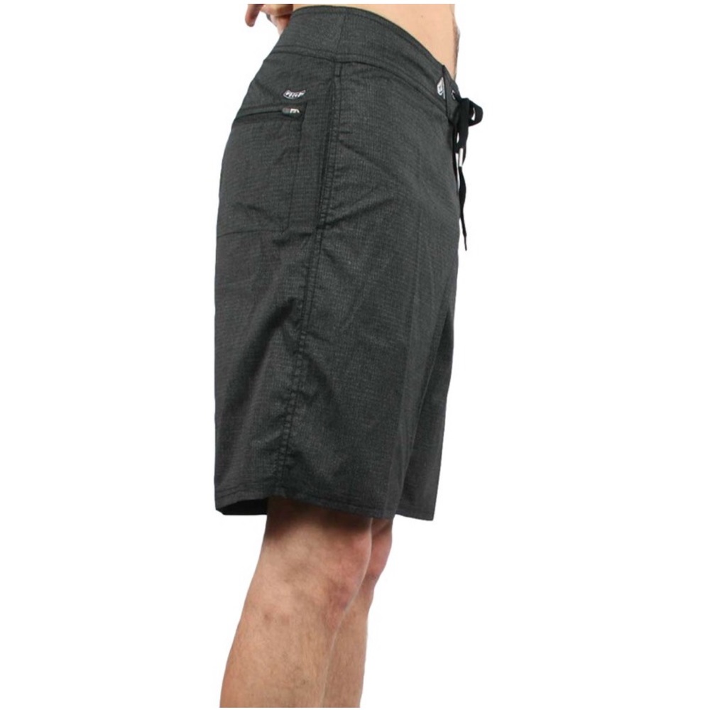 Volcom Shorts Size 28 - Picture 13 of 13
